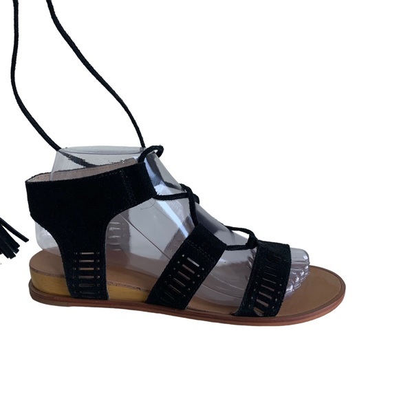 Caslon tassel Sandals, black suede, long laces that‎ cross cross around leg. 6.5 - Picture 2 of 10